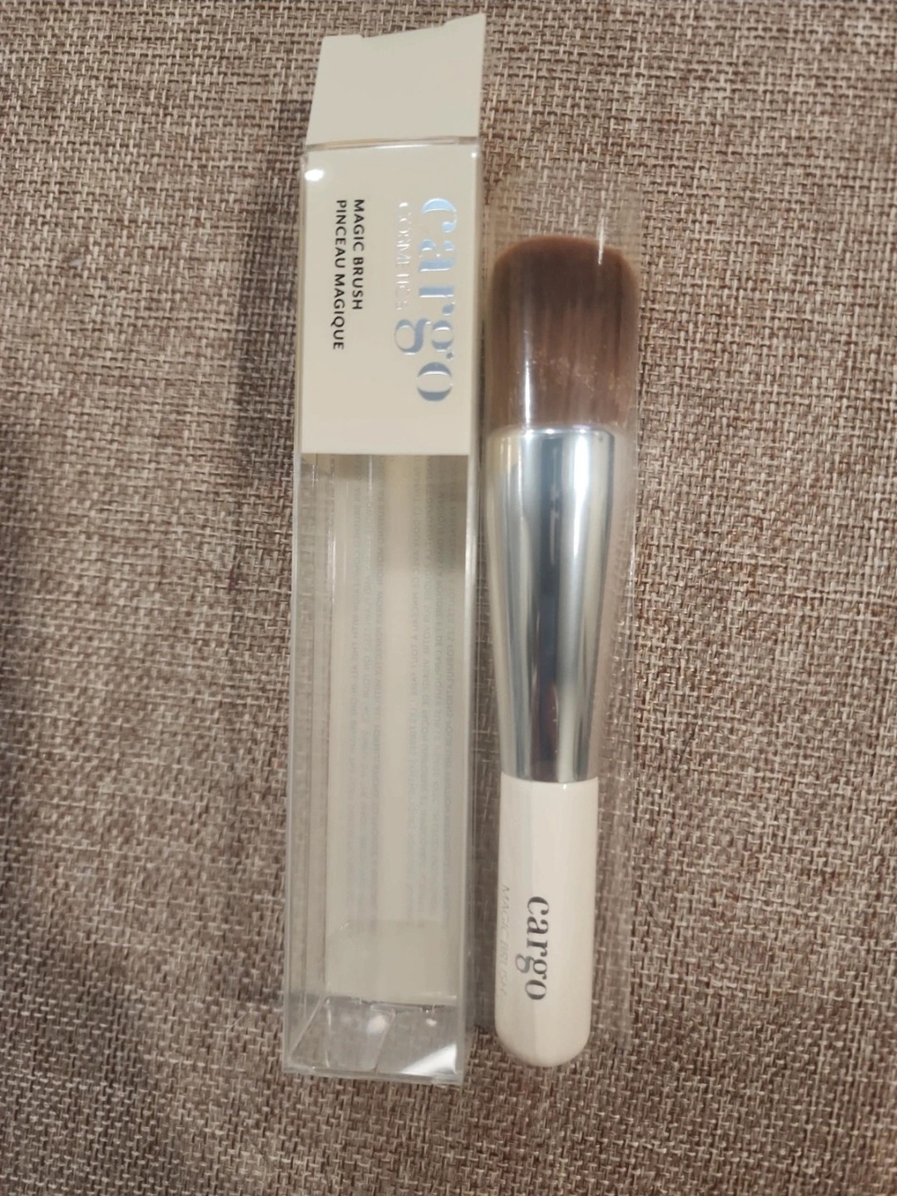 Cargo White Handle Makeup Brush with Brown Bristles